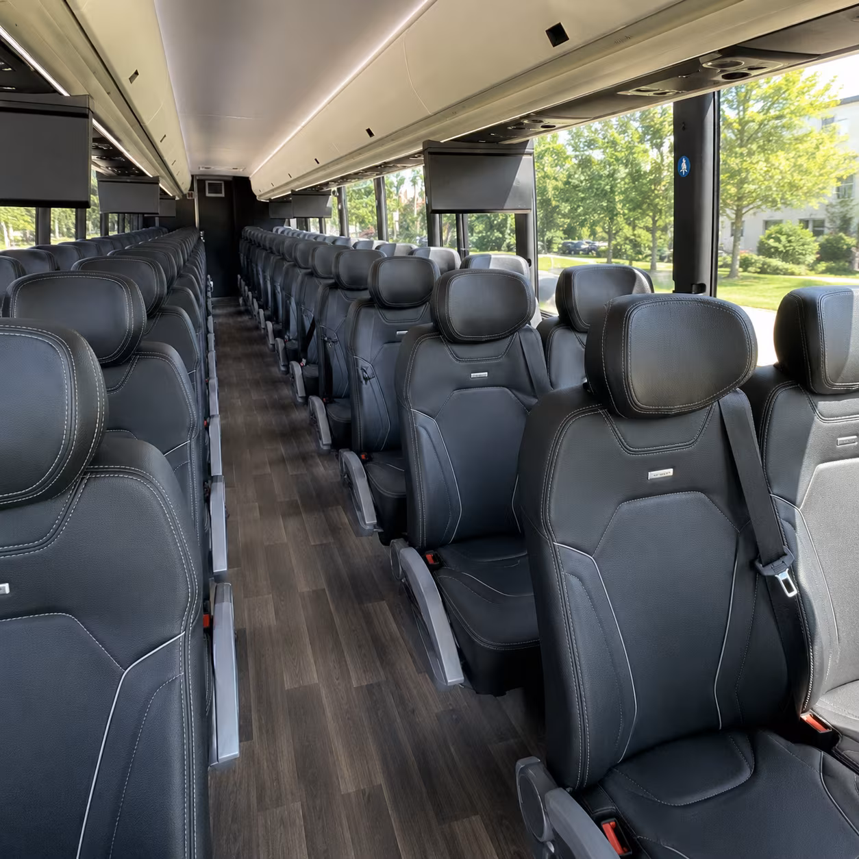 concert bus rentals to metlife stadium just 8 miles from hackensack