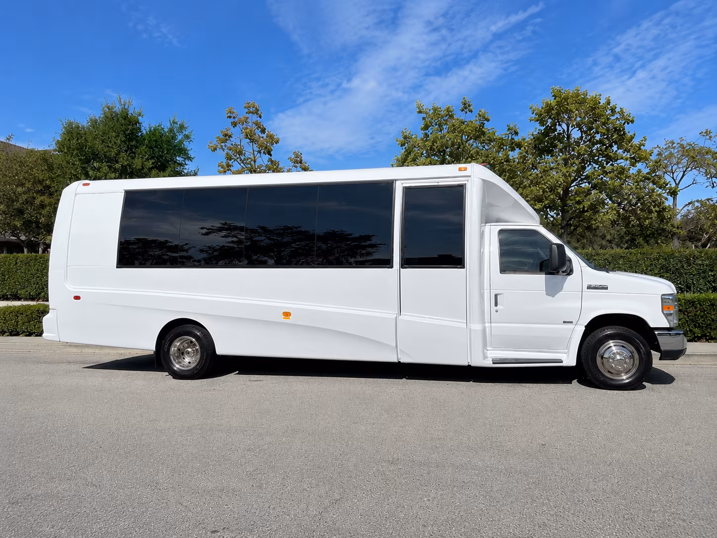 fort lee turn up the fun with fort lee prom bus rentals
