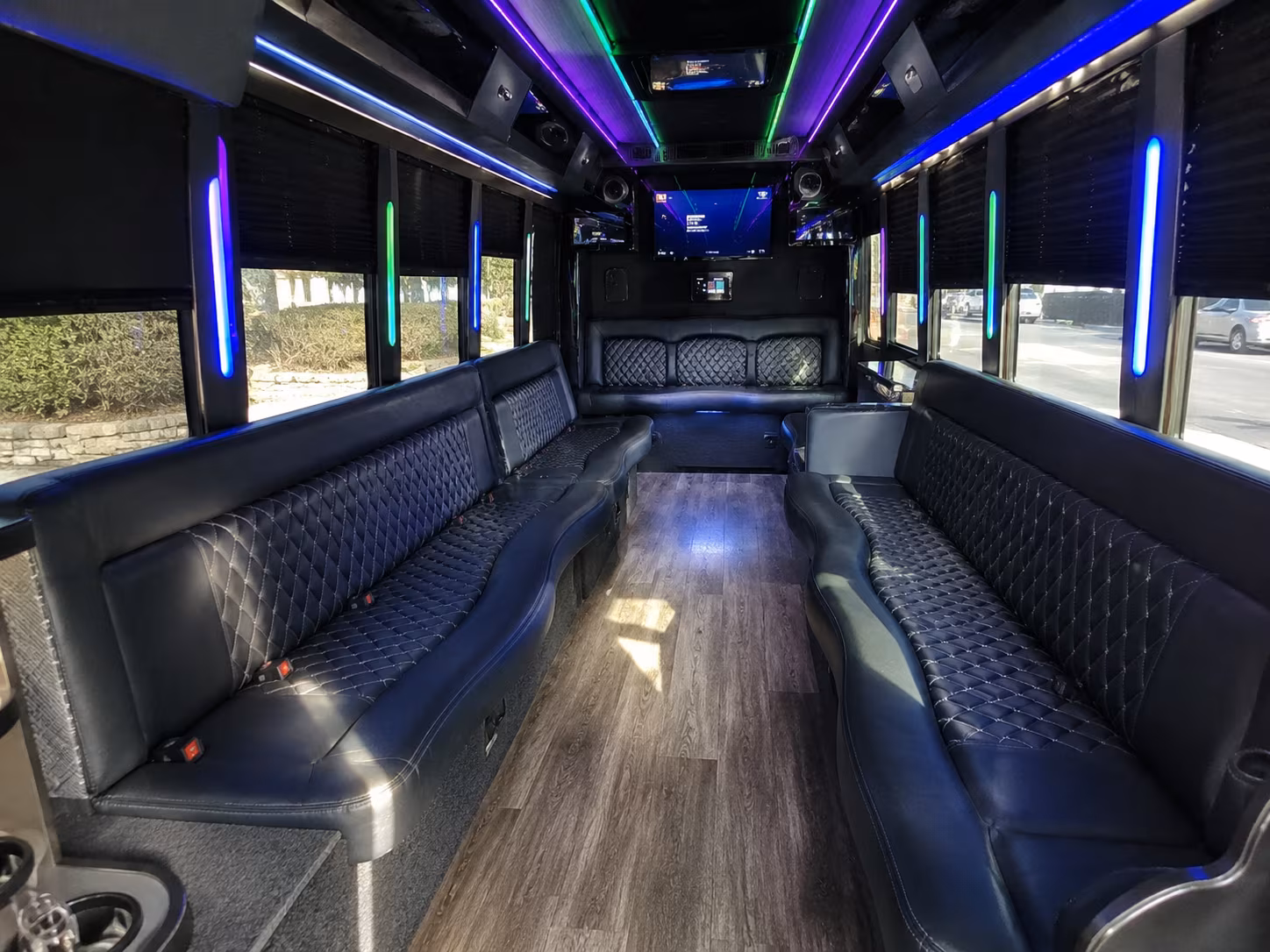 hackensack 15 passenger party bus interior