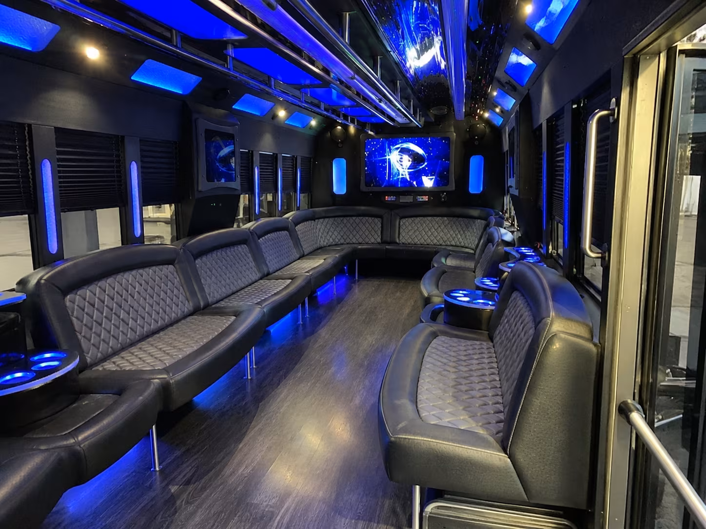 hackensack 28 passenger party bus interior