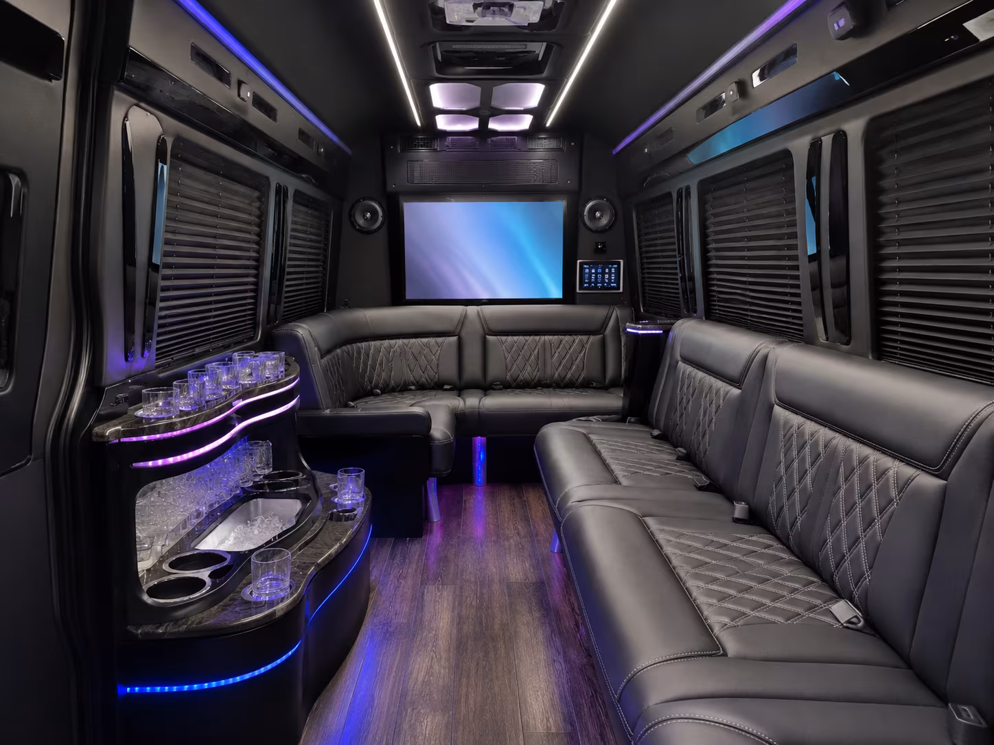 hackensackcharterbuscompany com connects you to wedding transportation for out of town guests flying into ewr