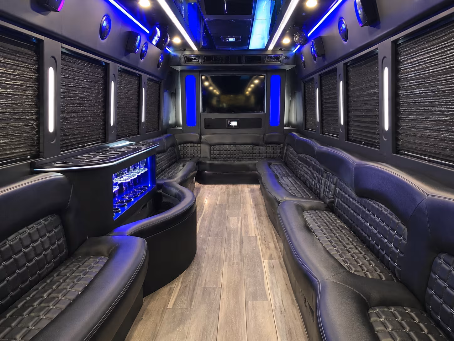 hackensackcharterbuscompany com lets you compare wedding party buses and minibuses for the bridal party