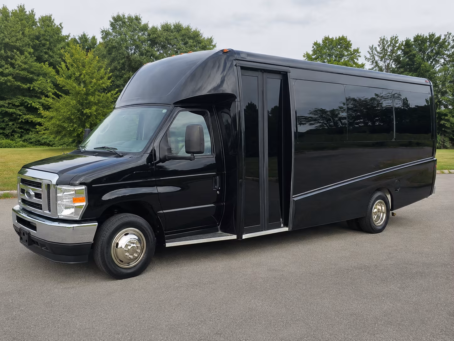 paterson plan your wine tasting trip with a paterson charter bus rental
