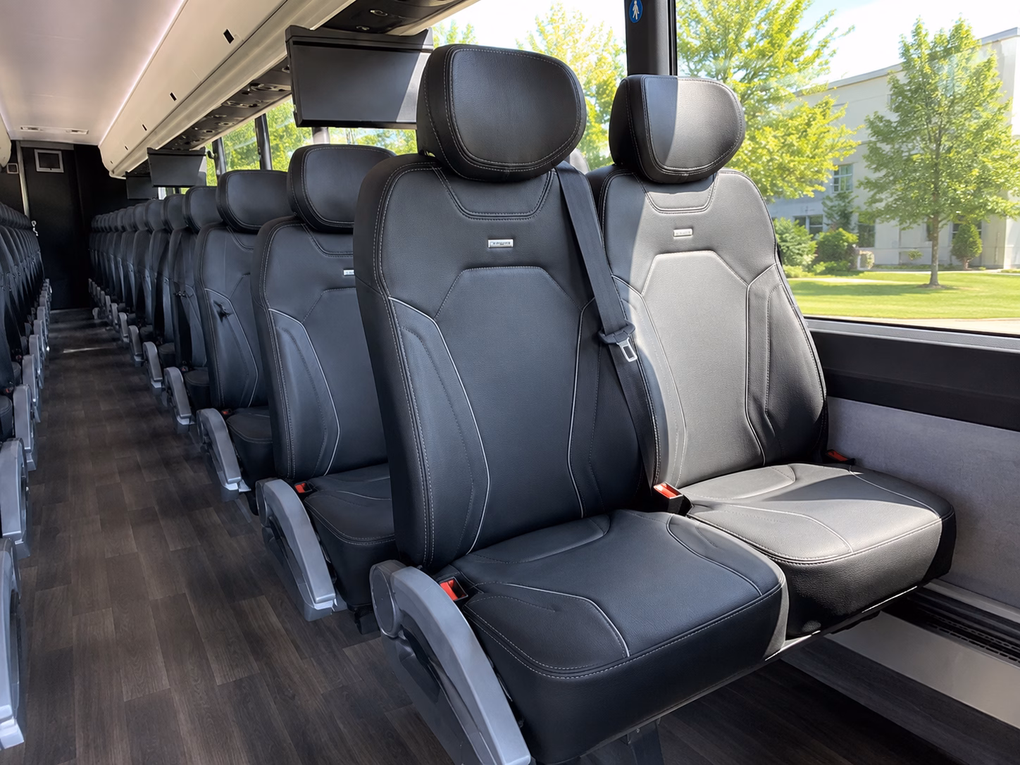 teaneck book shuttle buses for employees in teaneck